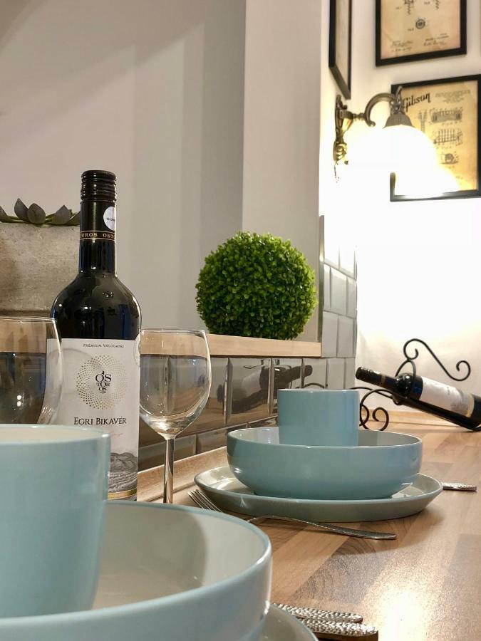 Вилла Frank Apartman Deluxe Эгер Экстерьер фото