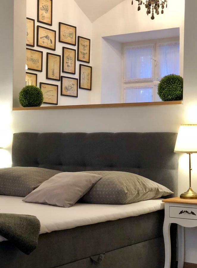 Вилла Frank Apartman Deluxe Эгер Экстерьер фото